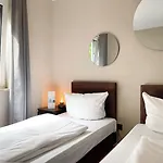 젠틀링거 토어 2* 뮌헨