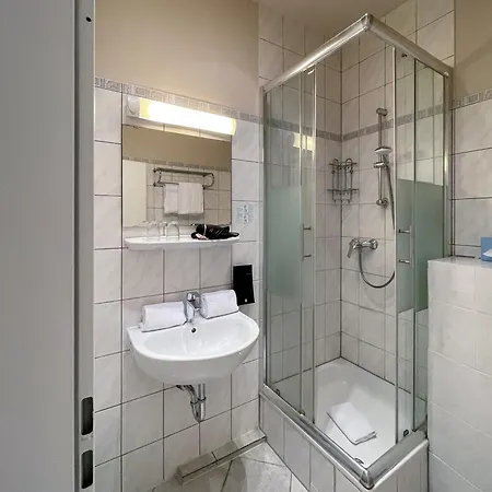 Sendlinger Tor Hotel 2*