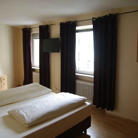 Sendlinger Tor Hotel 2*