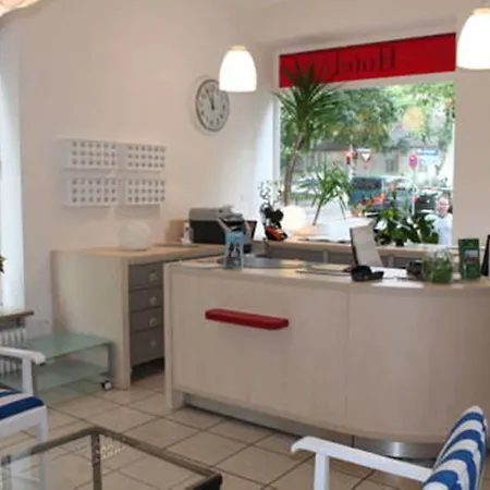 Sendlinger Tor Hotel 2*