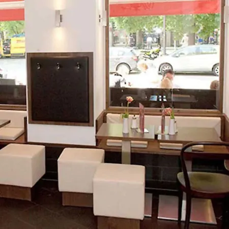 Sendlinger Tor 2* Munich