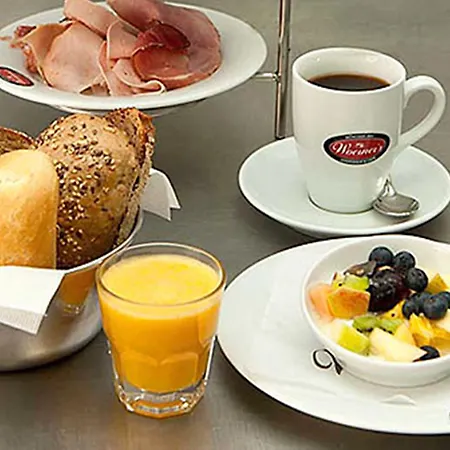 Sendlinger Tor 2* Munich