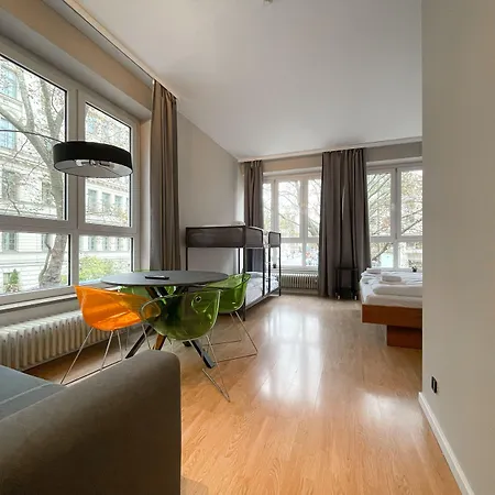 Sendlinger Tor 2* Munich