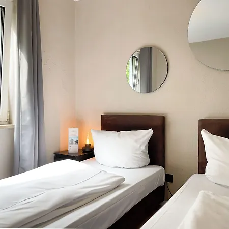 Sendlinger Tor 2* Munich